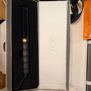 Soleil Black Hair Styling Tool